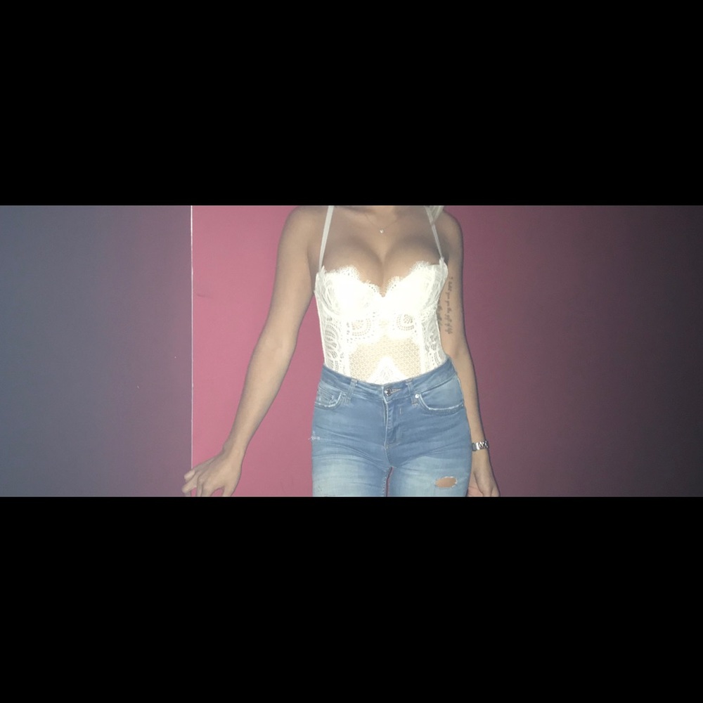 Size 32 B cup size lingerie top